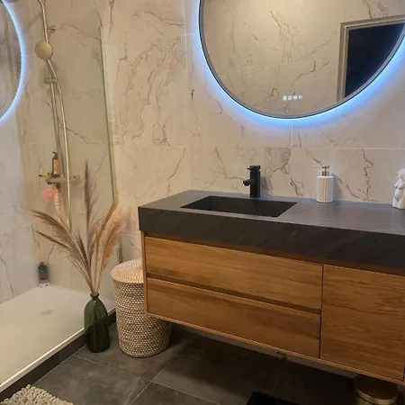 Maison De Village Proche De Montpellier بيت للعطل